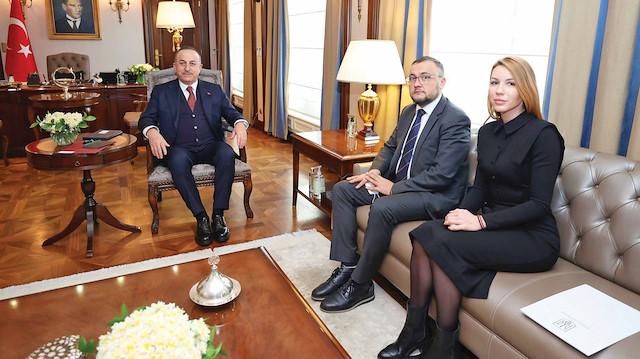 Bakan Çavuşoğlu, Ukrayna Büyükelçisi Bodnar ile görüştü.
