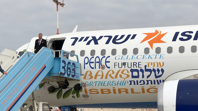 İsrail Cumhurbaşkanı Isaac Herzog'u taşıyan uçak.