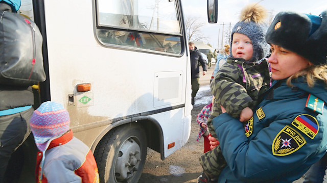 Ukrayna'da sahipsiz kalan çocuklar kaybolmaya başladı. 