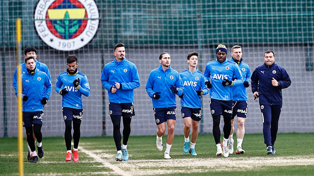 Fenerbahçe'de çalışmalar devam ediyor