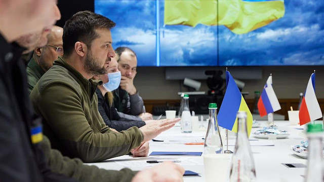 Ukrayna Devlet Başkanı Zelenskiy, Çekya, Slovenya ve Polonya Başbakanları ile görüştü.  