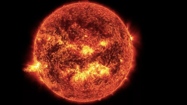 Güneşteki patlamaları işaret etti: Soğuk havayla ilgili çarpıcı açıklama