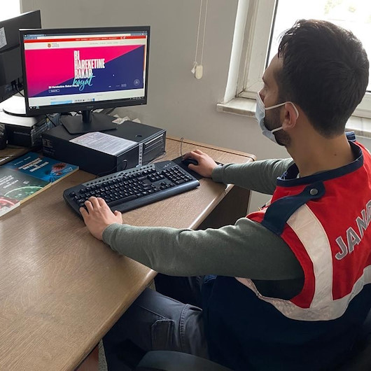 712 internet sitesine erişim engeli