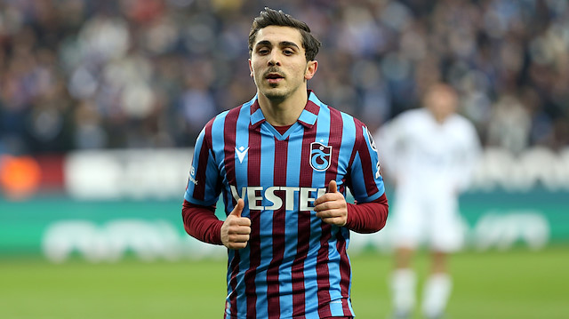 Transfermarkt verilerine göre Abdülkadir Ömür'ün güncel piyasa değeri 7.5 milyon euro.