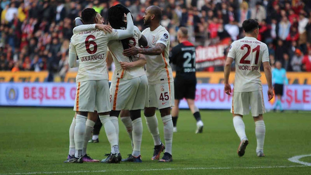 Galatasaray, Gaziantep maçından 3-1'lik yenilgiyle ayrıldı.