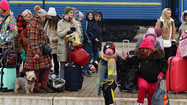 Ukraynalı mültecilerin çoğu, komşu AB ülkelerine kaçarken önemli bir kısmı Türkiye’ye  yerleşti.