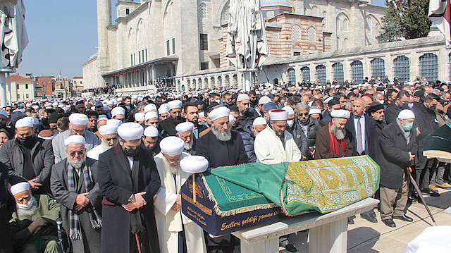 Mustafa Bilici Hocaefendi'nin cenaze namazı Fatih Camii'nde kılındı.