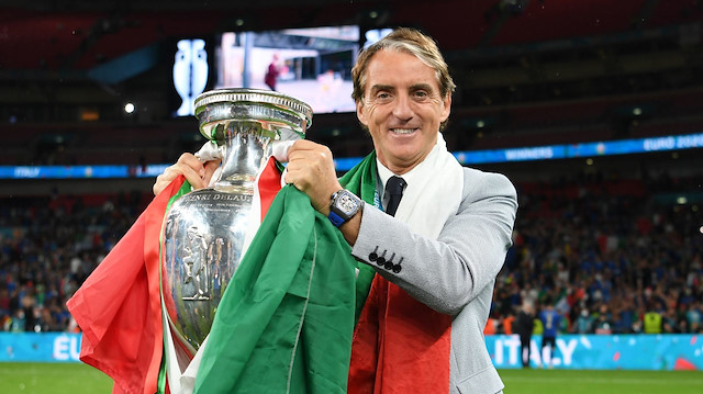 Roberto Mancini öncülüğündeki İtalya, EURO 2020'yi kazanmıştı.