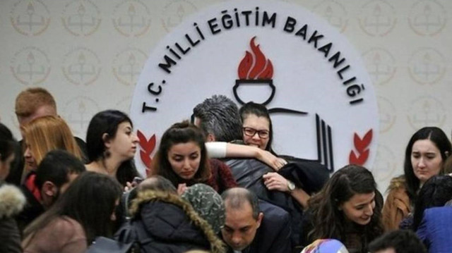 Bakan Özer'den öğretmenlere atama müjdesi