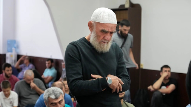 Kırım Tatarları 13 Ağustos'ta Ukrayna'nın başkenti Kiev'deki camide dua ediyor.