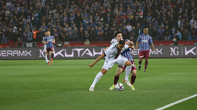 Trabzonspor-Beşiktaş karşılaşmasından bir kare