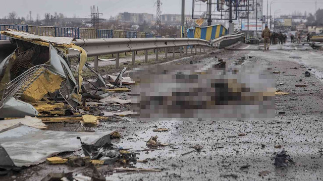 Rus ordusundan temizlenen Bucha’da çok sayıda sivilin cansız bedenine ulaşıldı.
