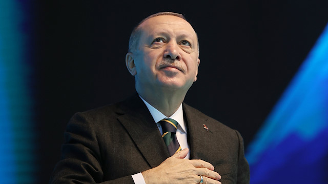Arşiv - Cumhurbaşkanı Erdoğan vefatının 29. yılında 8. Cumhurbaşkanı Turgut Özal'ı andı.