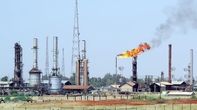 ليبيا.. وزارة النفط تحذر من حرمان البلاد من "عوائد مجزية"