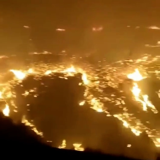 Hatay Dörtyolda gece saatlerinde çıkan yangın korkuttu