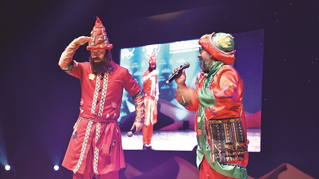 Teravih sonrası eğlenceleri, Hacivat-Karagöz oyunu, Meddah gibi kültürel etkinliklerin yer aldığı Selçuklu’da Ramazan Akşamları programının ilki Selçuklu Kongre Merkezi’nde düzenlendi. 