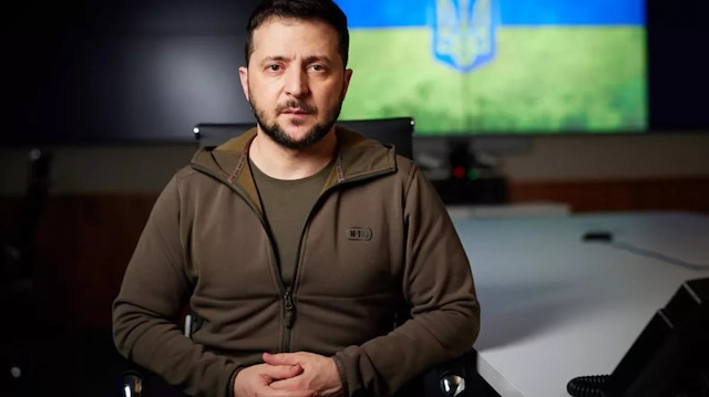 Zelenski'den Mariupol'deki sivilleri kurtarmak için yeni teklif