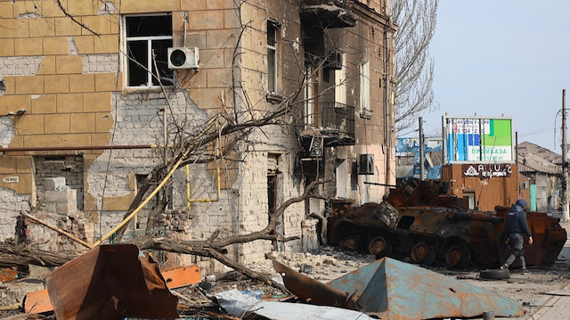 Ukrayna, Mariupol'deki asker ve sivillerin tahliyesi için girişimlerini sürdürüyor.
