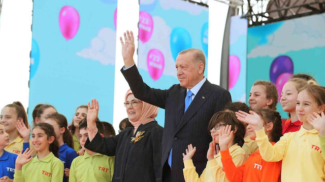 Cumhurbaşkanı Erdoğan Çocuk Şenliği'nde konuştu.