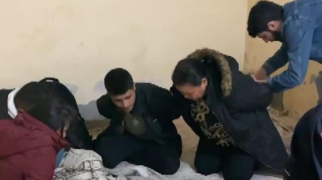 Taksim Meydanı'nda gezen 4 Nepalli turist, Pakistan uyruklu olduğu belirtilen 6 kişi tarafından kaçırıldıktan sonra Eyüpsultan'da bir eve götürüldü.