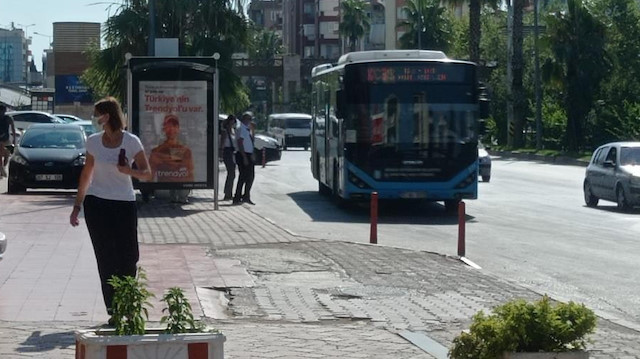 Antalya Otobüsçüler Esnaf ve Sanatkarlar Odası Başkanı Yasin Arslan, otobüs esnafının sorunlarını anlatarak, çözüm önerilerinde bulundu.