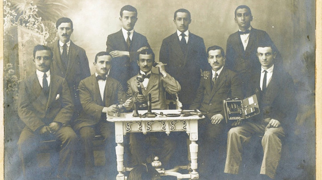 İstanbul’da ilk telefoncular.