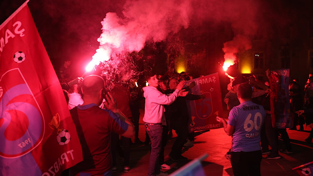 Tokat'ta Trabzonspor taraftarları şampiyonluğu kutladı