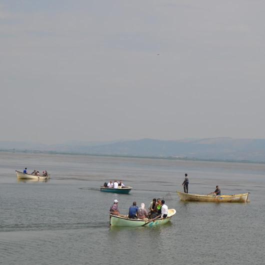 Tarım ve Orman Bakanlığı Marmara Gölü'nü kurtarmak için proje hazırlıyor