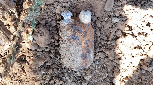 Manisa'da bulunan patlamamış el bombası