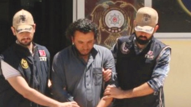 “Ebi Enes El Kahtani” kod adlı
 Beşşar El Mızhen isimli DEAŞ’lı terörist eylemini
gerçekleştiremeden yakalandı.