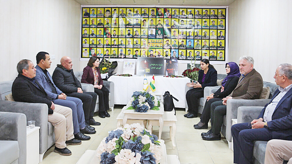 HDP’liler Süleymaniye’de PKK’nın Suriye kolu PYD’lilerle görüştü.