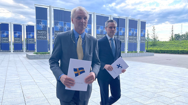 Finlandiya ve İsveç, NATO'ya katılım için bugün resmi başvuruda bulunmuştu.