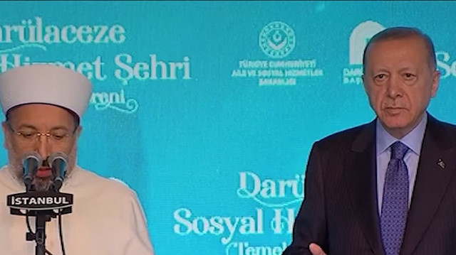 İstanbul'da Darülaceze Sosyal Hizmet Şehri temel atma töreninde dua edildi