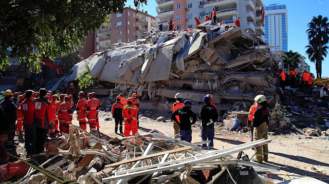 Rıza Bey Apartmanı'nın yıkılması sonucu 36 kişi hayatını kaybetmişti. 
