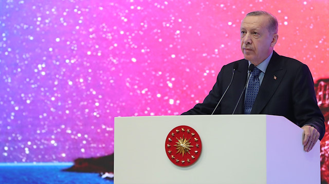 Cumhurbaşkanı Erdoğan: 15 Temmuz'da 15 dakika daha kalsaydık bu kardeşiniz burada yoktu