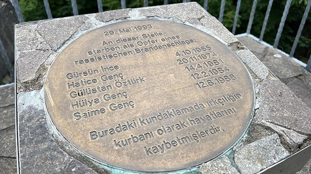 Almanya'da Türk ailenin evinin kundaklandığı olayın üzerinden 29 yıl geçti