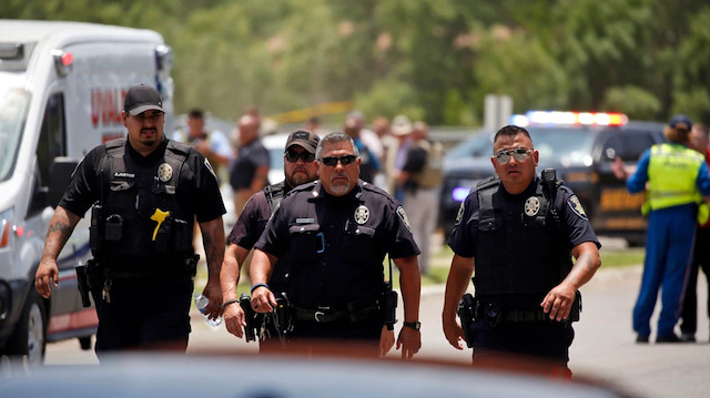 Teksas'taki okul saldırısında polisten 