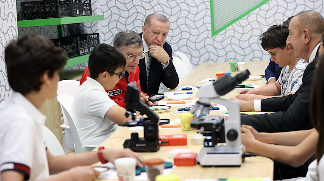 Cumhurbaşkanı Erdoğan ile Aliyev Bakü Bilim Merkezi’nin açılışını gerçekleştirdi
