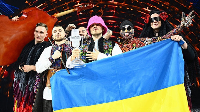فرقة غنائية أوكرانية تتبرع بجائزة "يوروفيجن" لدعم جيش بلادها