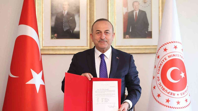 Bakan Çavuşoğlu: Ülkemizin BM nezdinde yabancı dillerdeki adını da ’Türkiye’ olarak tescil ediyoruz