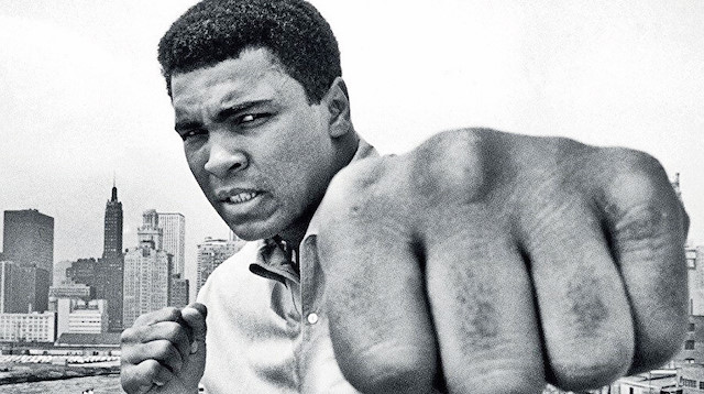 Muhammed Ali’nin şampiyonluk kemeri rekor fiyata satıldı