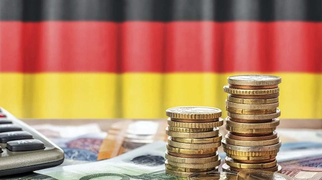 Pahalı petrol ve gıda Almanya'da enflasyonu 50 yılın en yüksek seviyesine ulaştırdı