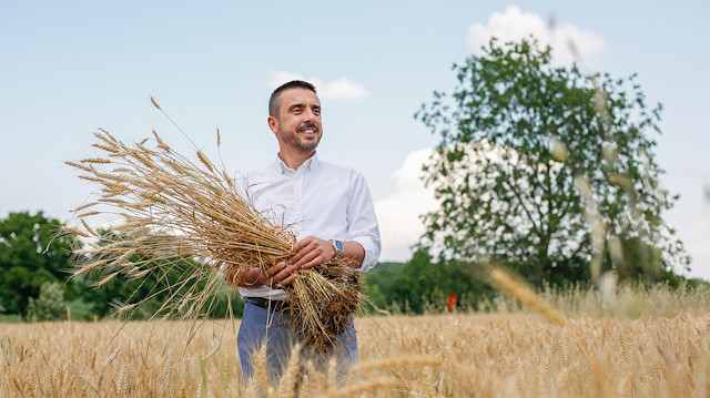 ​Kestel Belediyesi Türkiye’nin en ucuz ekmeğine zam yapmamak için kendi buğdayını ekiyor