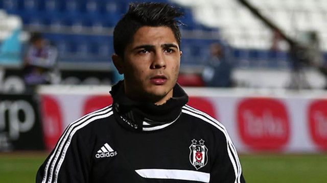 Futbola Beşiktaş'ta başlayan Muhammed, henüz 11 yaşındayken Barcelona'nın kapısından dönmüştü. 