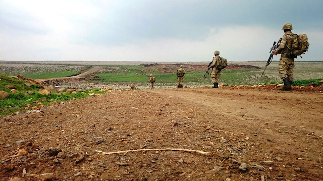 Diyarbakır'da Eren Abluka-18 Narko Terör Operasyonu başlatıldı.
