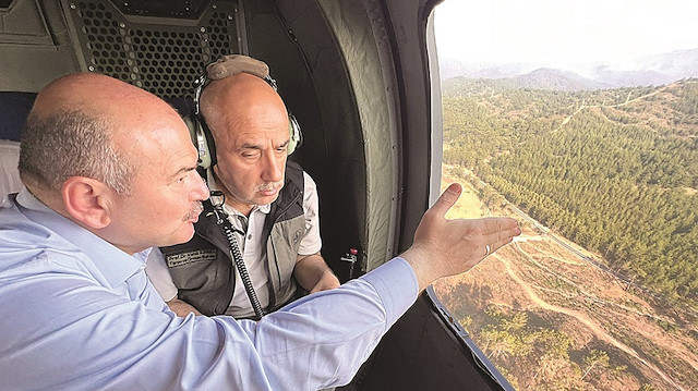 Muhabirlerimiz Şahin Şen  ve Burak Doğan yangınla  mücadeleyi havadan izledi