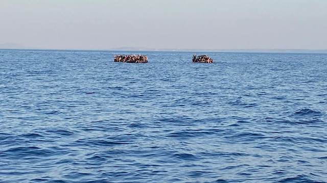 Yunanistan'ın ölüme ittiği 104 göçmen daha kurtarıldı