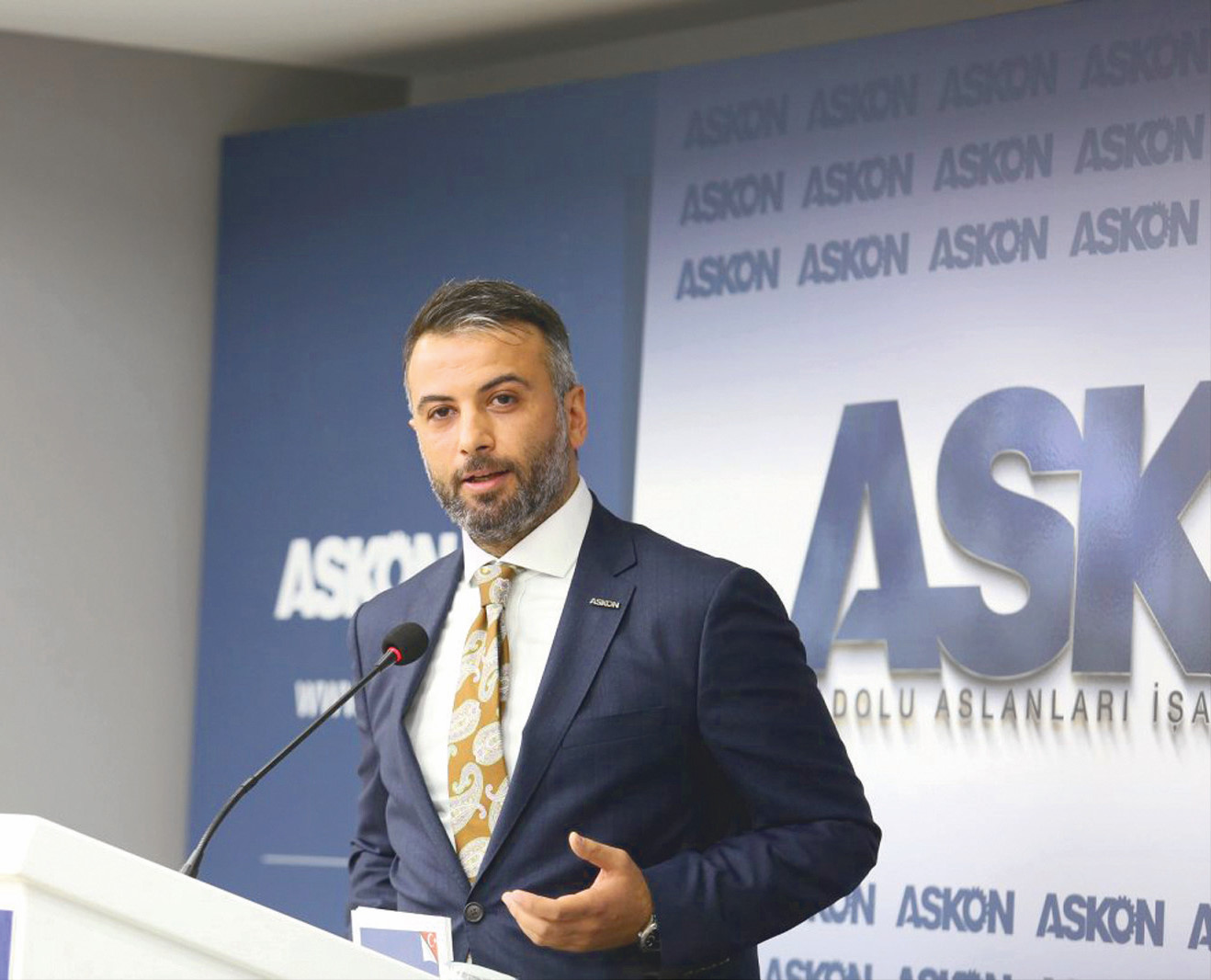 Orhan Aydın