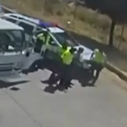 Gaziantepte nefes borusuna fıstık kaçan sürücüye polisten heimlich manevrası