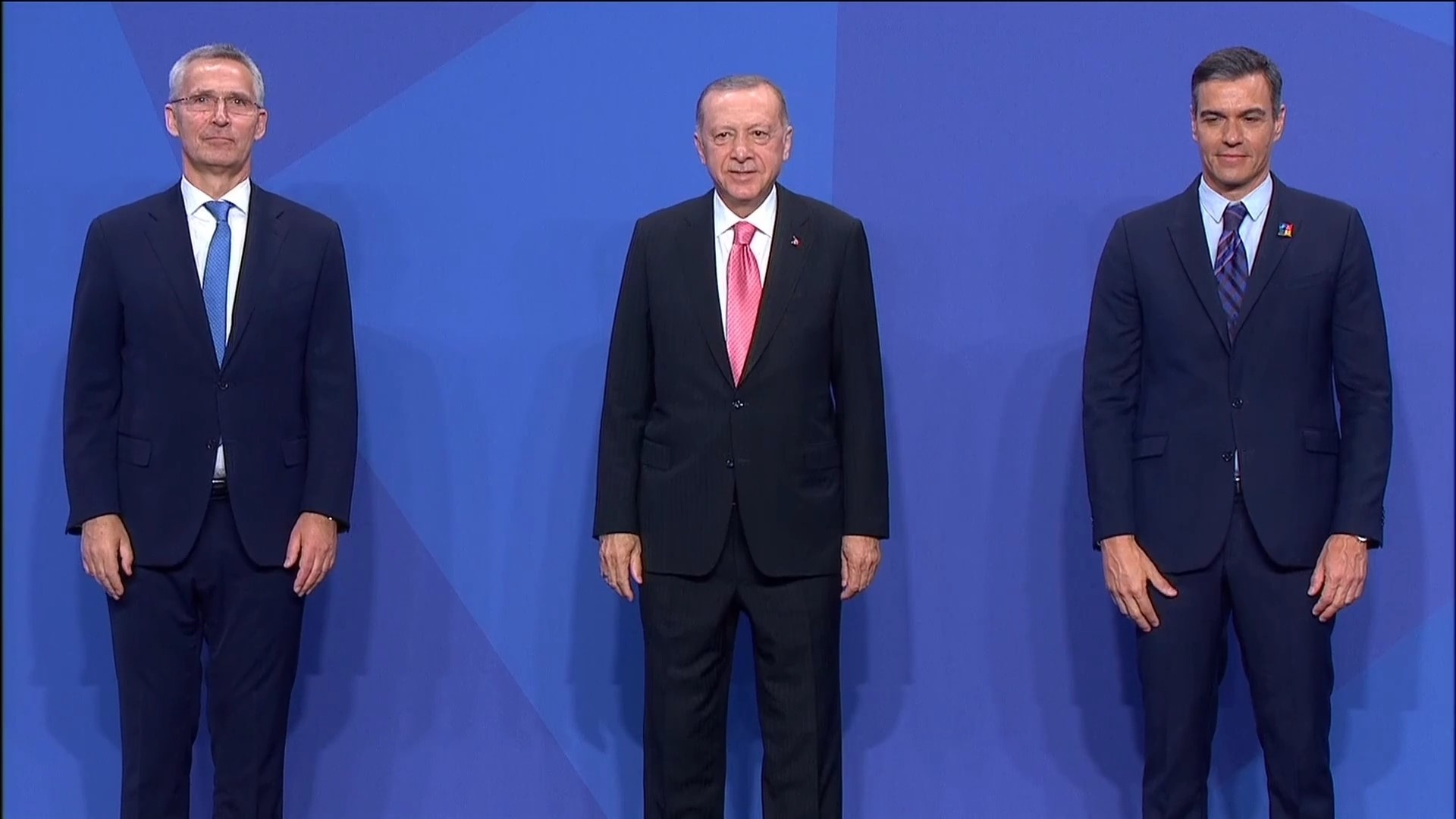 NATO Genel Sekreteri Jens Stoltenberg -Cumhurbaşkanı Recep Tayyip Erdoğan - İspanya Başbakanı Pedro Sanchez